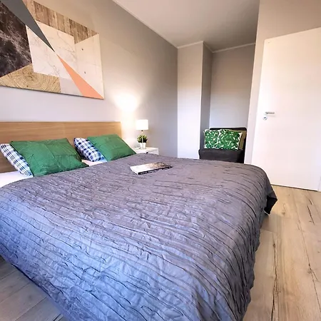 Apartment Chill Link *