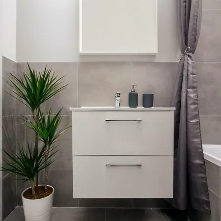 تشيل أبارتمنتس سيتي لينك وارسو